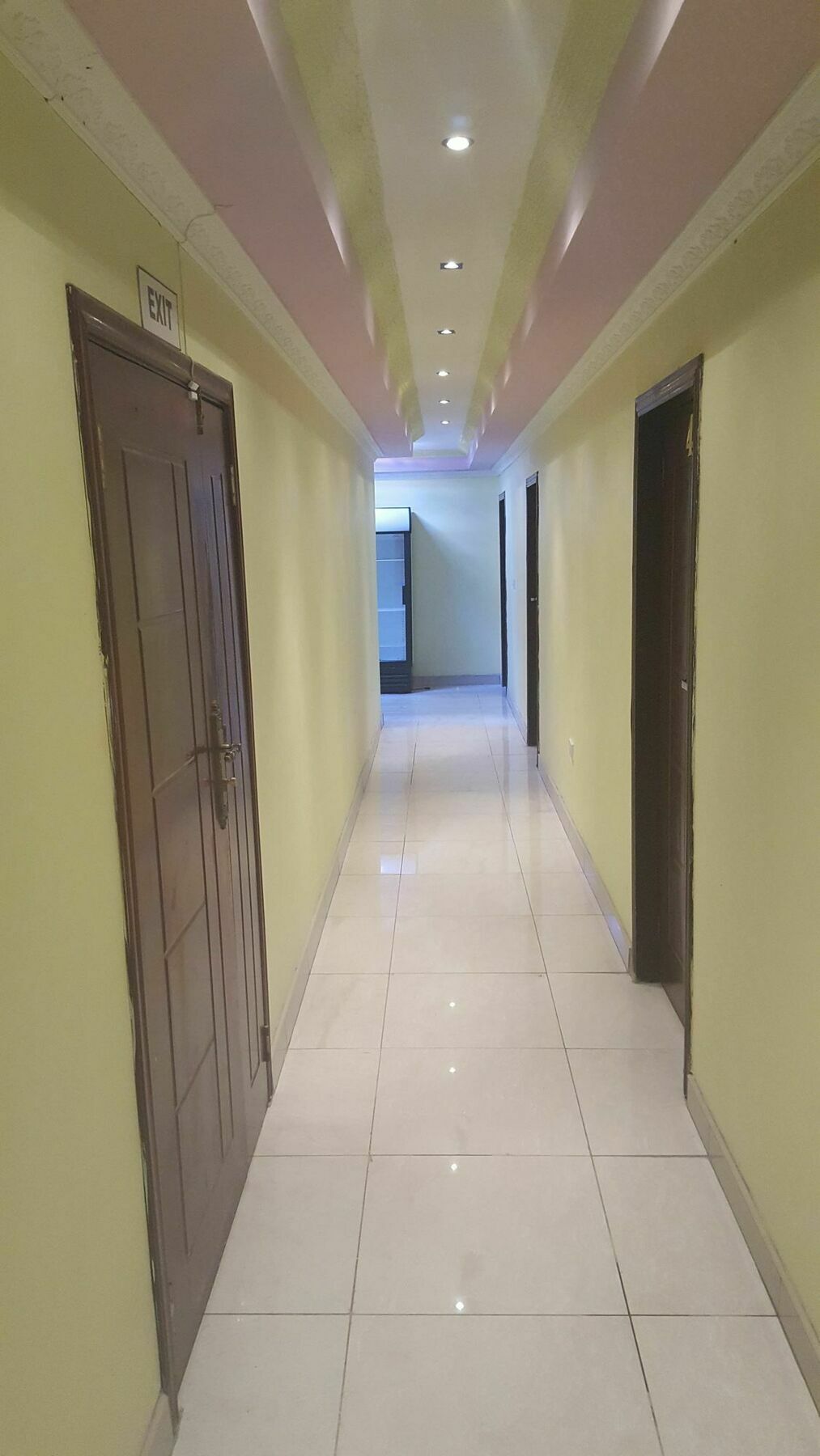 Mathlyn Guest House Francistown Ngoại thất bức ảnh