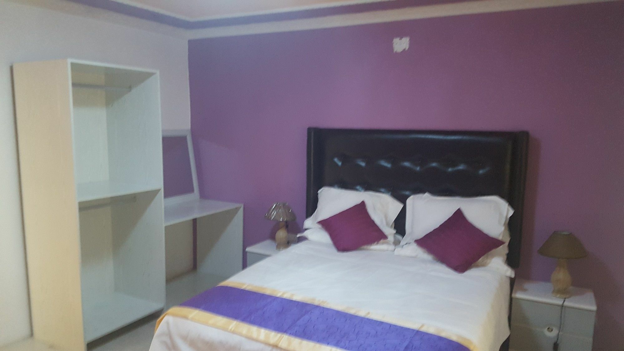 Mathlyn Guest House Francistown Ngoại thất bức ảnh